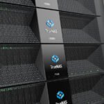 Equipamentos TrueNAS em rack representando armazenamento em rede